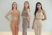 Load image into Gallery viewer, CONCHWEAR Air Light Sport Bra Top 11Colors