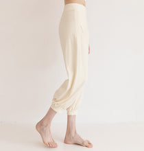 Load image into Gallery viewer, CONCHWEAR Yoga Like Pintuck Pants 3Colors