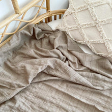 Load image into Gallery viewer, DMANGD_BABY_SUMMBER_BLACKET_HAPBURN_GRAYBRWON