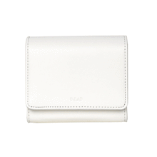 Load image into Gallery viewer, D.LAB Teen Lip Pouch Bag White
