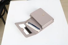 Load image into Gallery viewer, D.LAB Teen Lip Pouch Bag Black