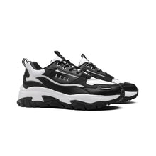 Load image into Gallery viewer, AKIII CLASSIC Urban Tracker Black White