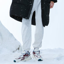 Load image into Gallery viewer, AKIII CLASSIC Titan Sneakers Cream Deep Purple