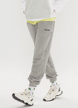 Load image into Gallery viewer, 23.65 FINE-1 Sneakers Grey (IU's pick)