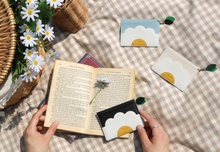 Load image into Gallery viewer, D.LAB Daisy card wallet Blue