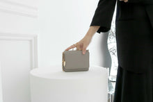 Load image into Gallery viewer, D.LAB Teen Lip Pouch Bag Taupe