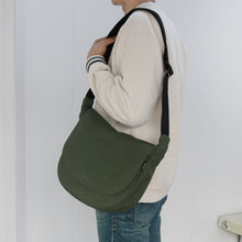 Load image into Gallery viewer, D.LAB Leo Daily Round Cross Bag Khaki