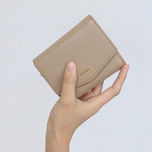 Load image into Gallery viewer, D.LAB Ellin Wallet Beige