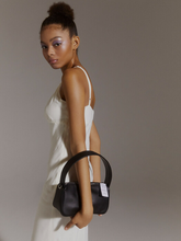 Load image into Gallery viewer, NIEEH Ice Bag Black