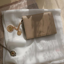 Load image into Gallery viewer, D.LAB Minette Half Wallet Beige