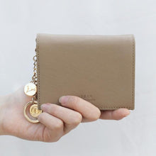 Load image into Gallery viewer, D.LAB Minette Half Wallet Beige