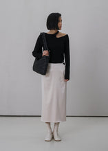 Load image into Gallery viewer, KWANI Textured Hobo Bag Black