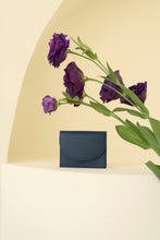 Load image into Gallery viewer, D.LAB Nini Card Wallet Peacock Navy