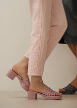 Load image into Gallery viewer, HEAVENLY JELLY Wedge Skin Peach