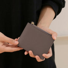 Load image into Gallery viewer, D.LAB Pio Wallet Purple