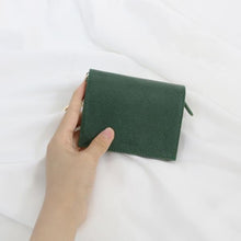 Load image into Gallery viewer, D.LAB Minette Half Wallet Green