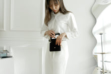 Load image into Gallery viewer, D.LAB Teen Lip Pouch Bag Black