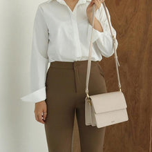 Load image into Gallery viewer, D.LAB May Bag Beige