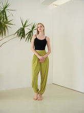 Load image into Gallery viewer, CONCHWEAR Aladdin Banding Pants (4 Colours)