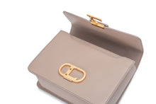 Load image into Gallery viewer, LOEKA Objet M Shoulder Bag Truffle