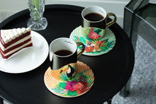 Load image into Gallery viewer, LUYCHO On Flowers Series Toucan (Short Cup 250ml)