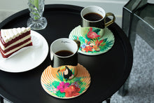 Load image into Gallery viewer, LUYCHO On Flowers Series Toucan (Tall Cup 350ml)