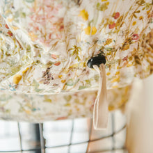 Load image into Gallery viewer, DMANGD_ILLI_BABY_CARRIER_WILD_FLOWER