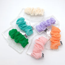 Load image into Gallery viewer, SECOND UNIQUE NAME Chiffon Gobull Ivory (Z FLIP)