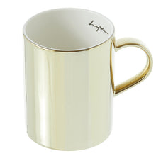 Load image into Gallery viewer, LUYCHO On Flowers Series Red&Yellow Butterfly (Tall Cup 350ml)