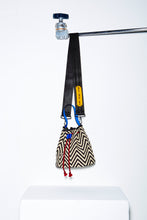 Load image into Gallery viewer, HOLLY LOVES LOVE ZIGZAG JORI BAG