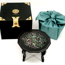 Load image into Gallery viewer, [SHELLANG] Mother-of-Pearl Soban Wireless Charger (Dalban)
