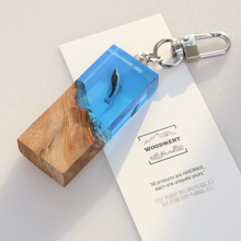 Load image into Gallery viewer, [WOODMENT] A Piece of Whale Keychain

