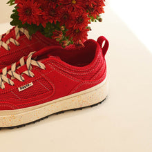 Load image into Gallery viewer, KAUTS Nova Flux Sneakers Red
