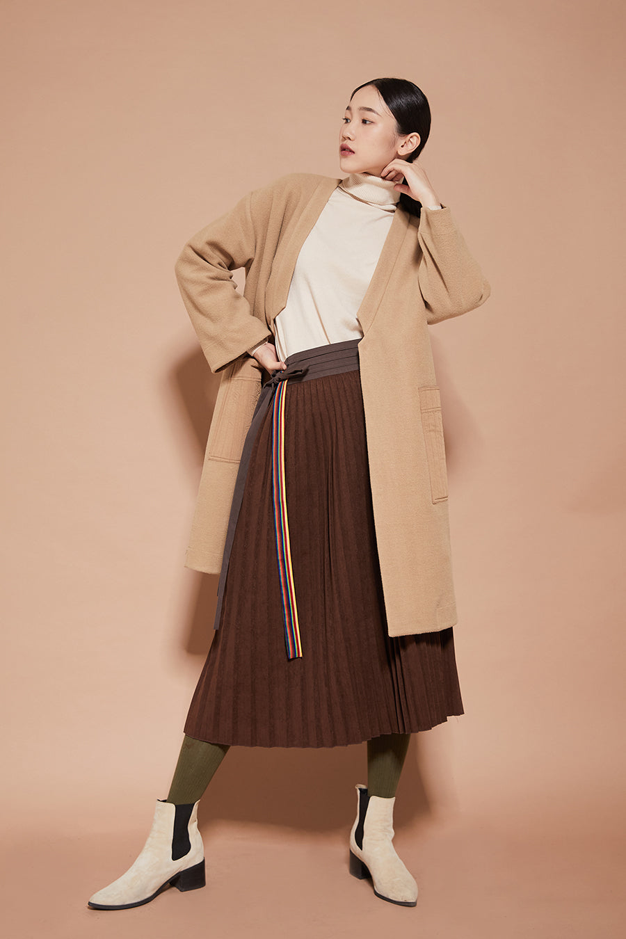 [2022 CAST] CCOMAQUE by DOLSILNAI Midi Pleated Skirt Brown