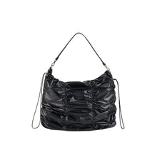 Load image into Gallery viewer, MYSHELL Kisses Shoulder Bag Black
