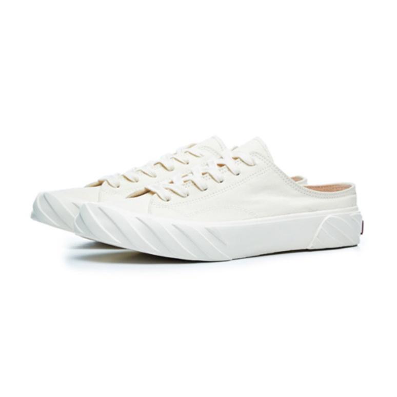 White canvas clearance mule sneakers